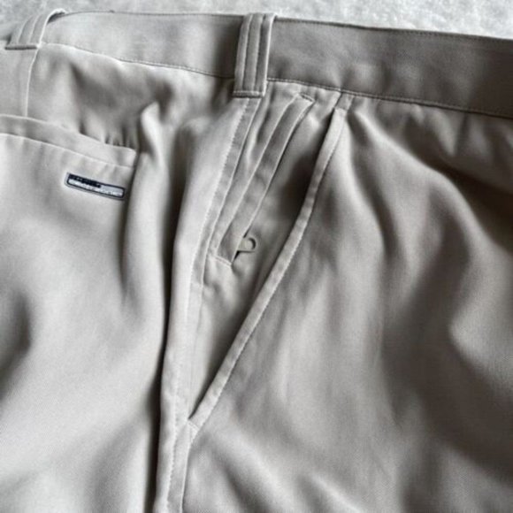 PGA Tour Tech Zone Golf Shorts Mens Size 40 Beige Flat‎ Front Stretch Athletic - Picture 12 of 12